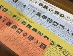 31 Mart seçimleri için pusulalar tanıtıldı