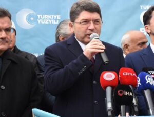 Adalet Bakanı Tunç’tan Özgür Özel’e tepki: Darbecinin yaşlısı genci mi olur?