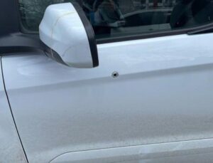 AK Partili belediye başkan yardımcısına saldırı! Önce sopa ve bıçak, sonra silah…