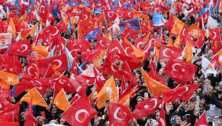 Antalya’da AK Parti’ye 7 bin 841 yeni üye katıldı