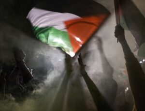 Avustralya'da Temsilciler Meclisi'nde Gazze protestosu: Hükümet, "soykırımı" desteklemekle suçlandı