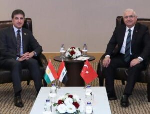 Bakan Güler, IKBY Başkanı Barzani ile bir araya geldi