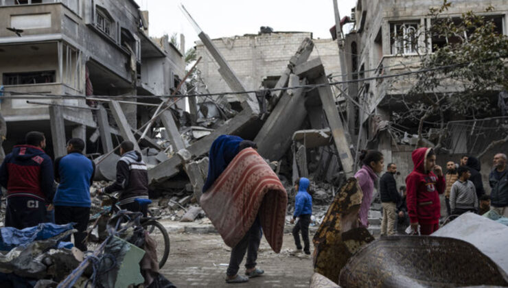 Birleşik Krallık Dışişleri Bakanı Cameron: "İsrail nihayetinde Gazze'de yaşananların sorumluluğunu almak zorunda"