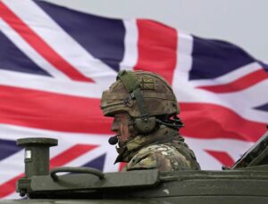 Britanya'da 5 asker hakkında "savaş suçu" soruşturması