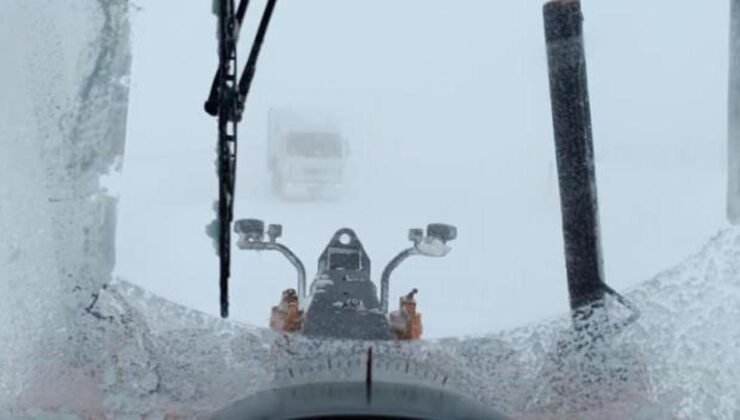 Çaldıran-Doğubayazıt kara yolu ulaşıma kapatıldı