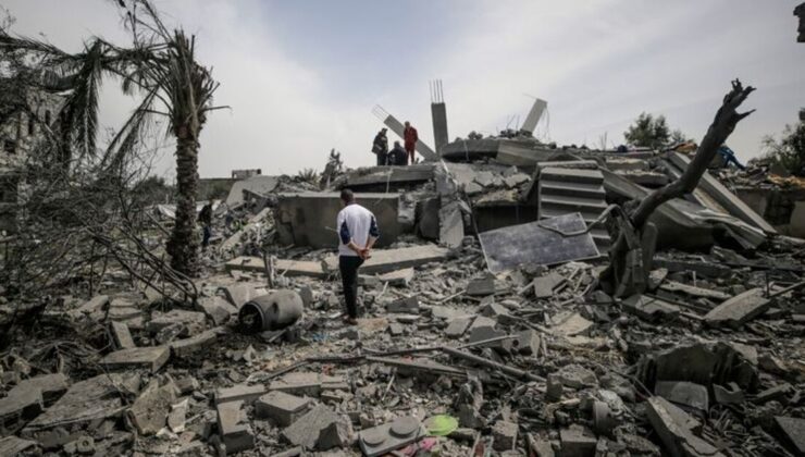 DSÖ: İsrail ordusunun Gazze'deki Aksa Şehitleri Hastanesine düzenlediği saldırıda 4 kişi öldü