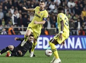Edin Dzeko kaç gol attı? Edin Dzeko nereli, kaç yaşında? Son dakika Fenerbahçe haberleri