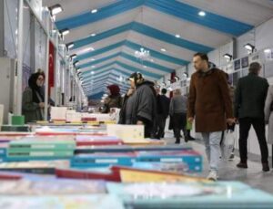 Eyüpsultan Kitap Fuarı kapılarını açtı