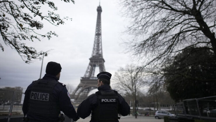 Fransa'da terör alarmı en üst seviyeye çıkarıldı
