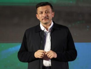 Hamza Dağ’dan gençleri sevindiren haber:  İlk bine giren öğrencilere başarı ödülü