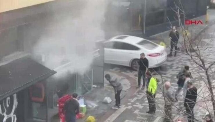 Kadıköy’de restoran yangını