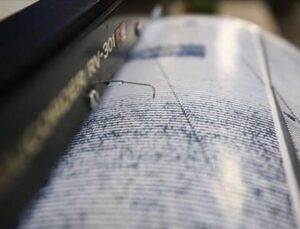 Karadeniz’de 4 büyüklüğünde deprem