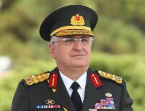 Milli Savunma Bakanı Güler, şehit aileleri ve gazilerle iftarda bir araya geldi