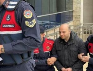 Polisleri tehdit, başörtülü kadına hakaret etmişti! Müdür yardımcısı hakkında flaş karar