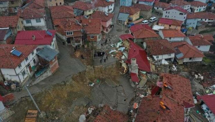 Tokat’ta, heyelanda 900 nüfuslu köy ikiye ayrıldı