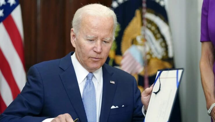 ABD Başkanı Biden, 95 milyar dolarlık Ukrayna-İsrail yardım paketini imzaladı