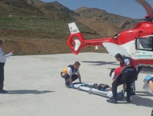 Ambulans helikopter 11 yaşındaki çocuk için havalandı