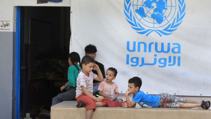 Bazı UNRWA çalışanlarının soruşturmaları askıya alındı