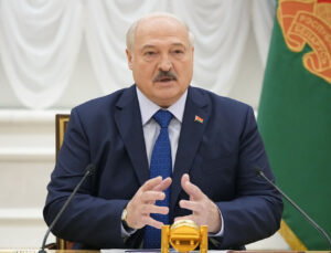 Belarus Cumhurbaşkanı Lukaşenko: Barış istiyorsanız savaşa hazır olun
