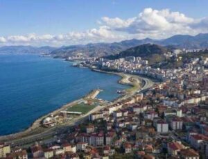 Bu ilçeyi 150 yıldır aynı aile yönetiyor: İsimler değişse de soyadları hep aynı!