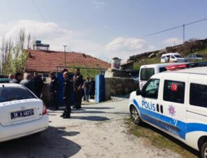 Çocuklarını uyandırmak isteyen anne, korkunç manzarayla karşılaştı! 2 genç ölü bulundu…