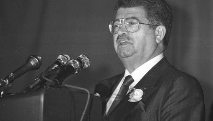 Cumhurbaşkanı Erdoğan Turgut Özal’ı andı