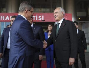 Davutoğlu, Kılıçdaroğlu’na yaptığı öneriyi açıkladı: Bakanları açıklayalım