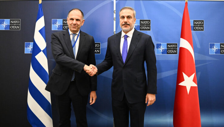 Dışişleri Bakanı Fidan, Yunan mevkidaşı Yerapetritis ile Londra'da görüştü