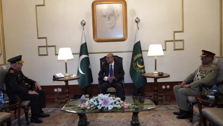 Genelkurmay Başkanı Gürak’a Pakistan’da “İmtiyaz Nişanı”