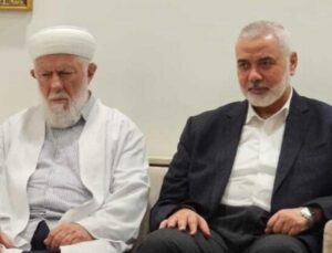Hamas lideri Heniyye’den İsmailağa Cemaati’ne taziye ziyareti