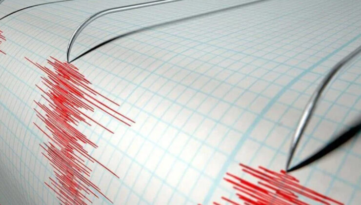 İran Khoy'da 4.4 büyüklüğünde meydana gelen deprem Van'da da hissedildi