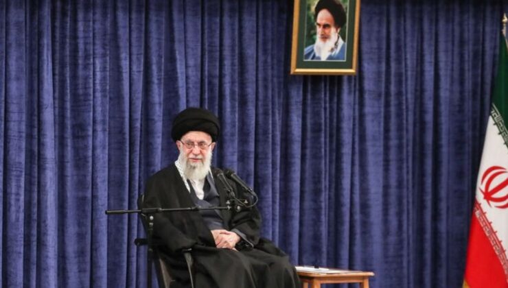 İran lideri Hamaney, İsrail'in konsolosluk saldırısının İran topraklarına saldırı anlamına geldiğini söyledi: