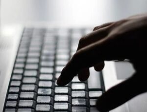 İsrail basını: İsrail Savunma Bakanlığı hacklendi