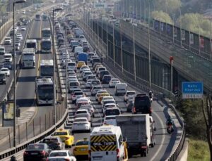 İstanbul’da trafik yoğunluğu yüzde 69’a kadar ulaştı!