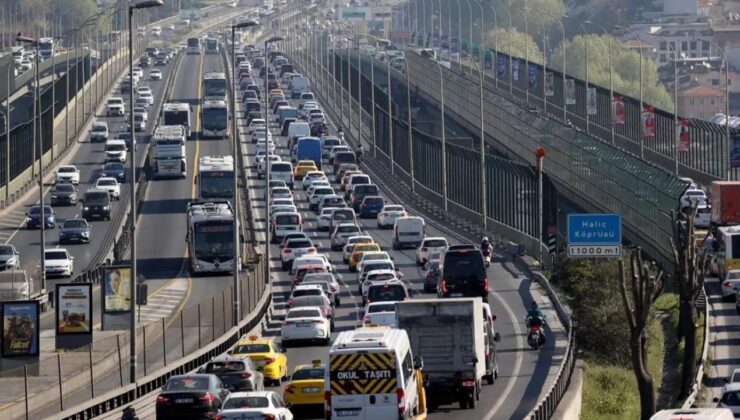 İstanbul’da trafik yoğunluğu yüzde 69’a kadar ulaştı!