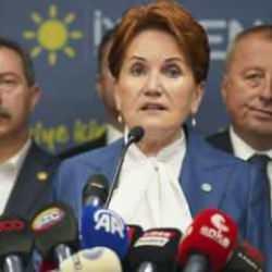 İsmail Saymaz: Akşener istifa edecekti, yakın çevresi vazgeçirdi