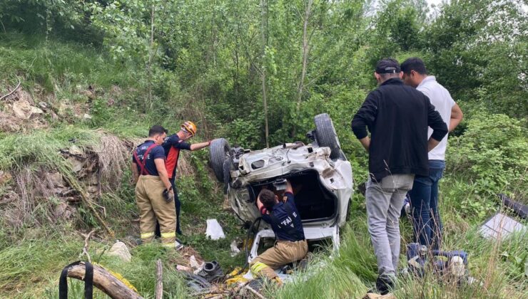 Karabük’te mucize! Otomobiliyle 150 metre uçan sürücü yara almadan kurtuldu