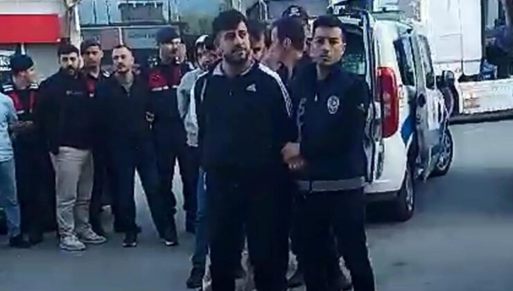 Kargo minibüsü ile göçmen kaçakçılığına suçüstü