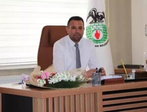 Konya’da Yeniden Refah Partili belediye başkanı, partisinden istifa etti