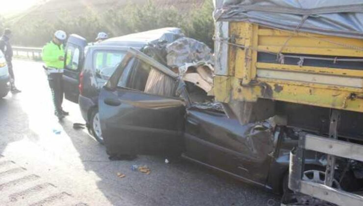 Manisa’da feci kaza: 3 ölü, 1 ağır yaralı!