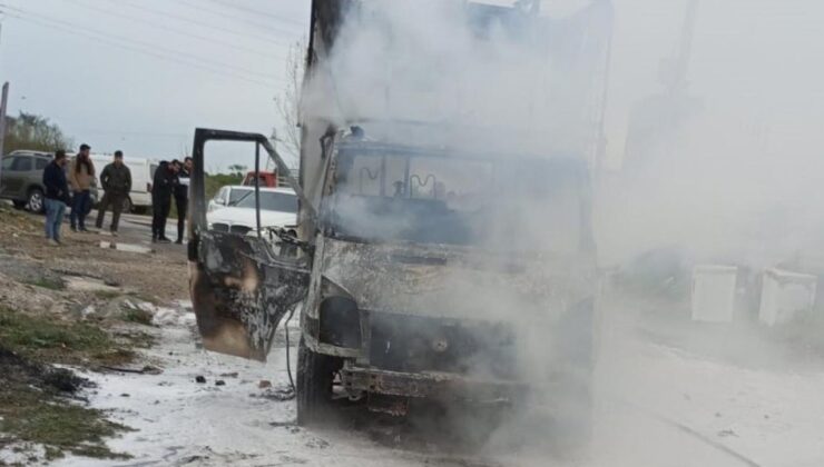 Mersin’de araç yangını