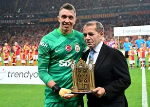 Muslera’nın yeni maaşı belli oldu! Uruguaylı kaleciden açıklama!
