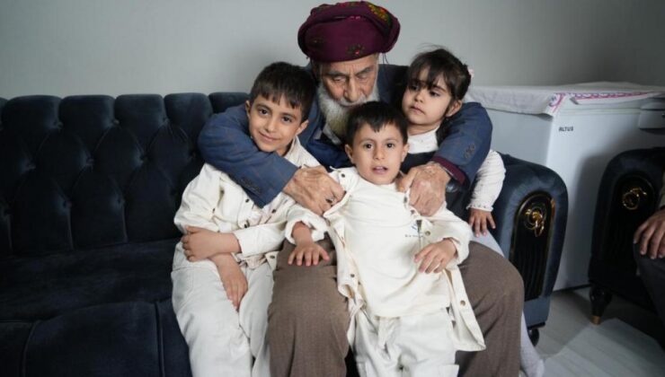 Muş’ta 100 yaşındaki dede 200’üncü bayramını kutladı