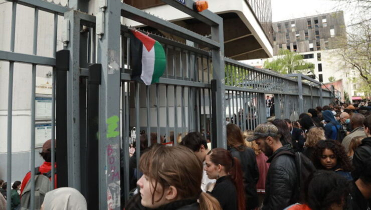 Paris'te üniversite öğrencilerinden "Gazze'deki soykırım dursun" çağrısıyla kampüste eylem