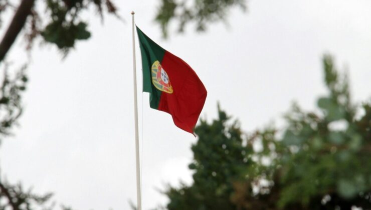 Portekiz'de kurulan azınlık hükümeti göreve başladı