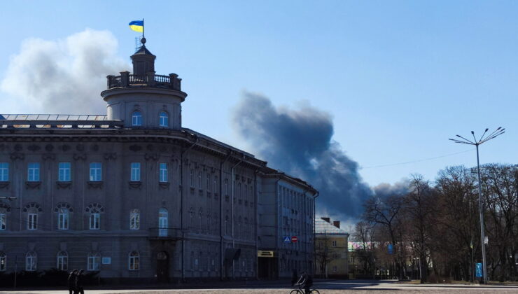 Rusya'dan Kiev'in kuzeyindeki kente saldırı: 10 ölü, 20'den fazla yaralı