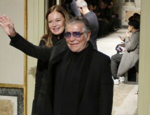 Ünlü moda tasarımcısı Roberto Cavalli hayatını kaybetti