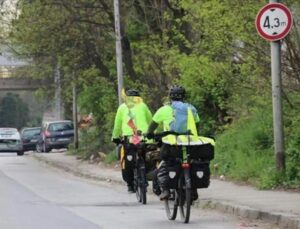 Üsküp’ten Mekke’ye bisikletle hac yolculuğu