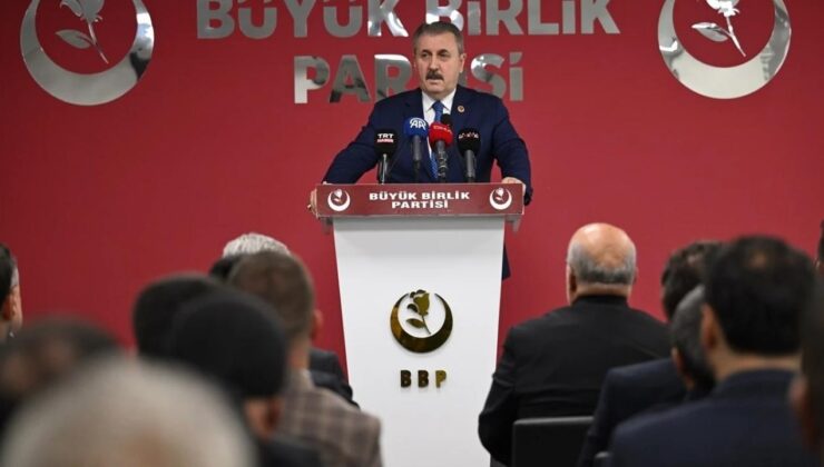 ‘Vatan, devlet, millet düşmanlığına devam edenlere hukuk işletilecek’