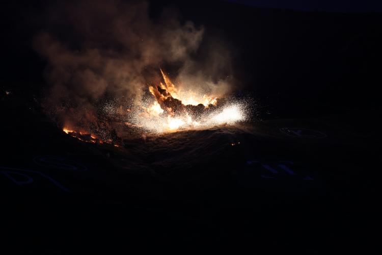 <p>Seçkin gözlemci günü kapsamındaki gece faaliyetleri, hava savunma silahlarının atışlarıyla tamamlandı. Atış kapsamında, yerli ve milli üretim KORKUT hava savunma sistemi, belirlenen hedefleri tam isabetle vurdu.</p>